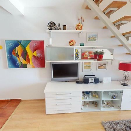 Apartment Potkonjak Povljana Buitenkant foto